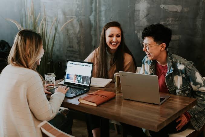 10 Proven Text Message Templates That Help Loan Officers Close More Loans
